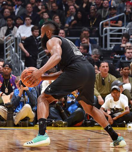 不小的震动 不小的震动