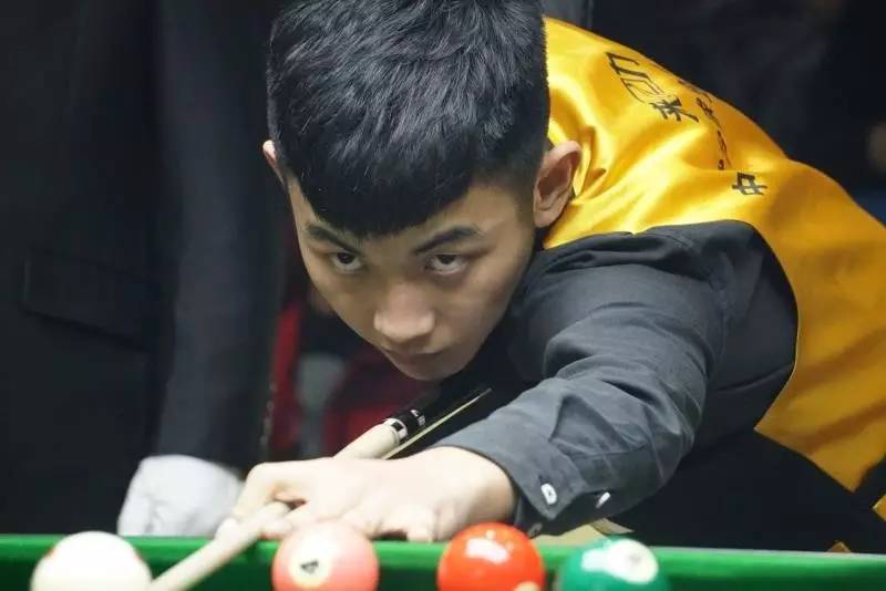 他迅速调整 他迅速调整