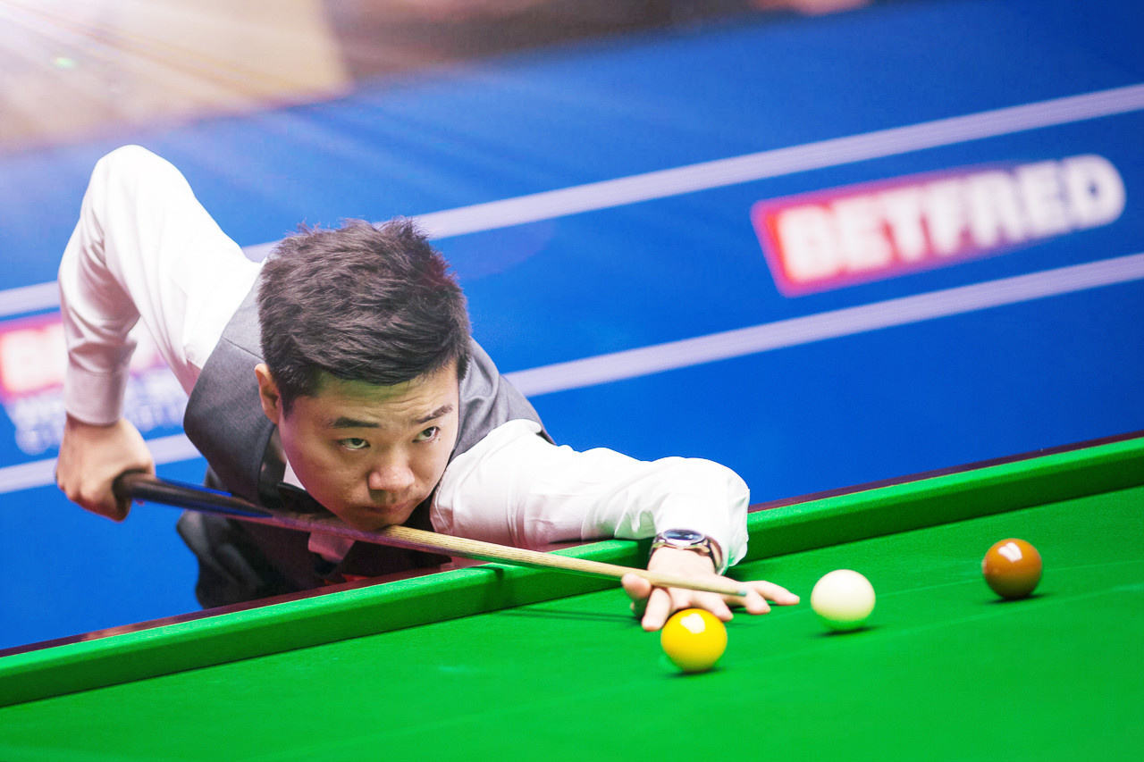 巴塞罗那的 巴塞罗那的