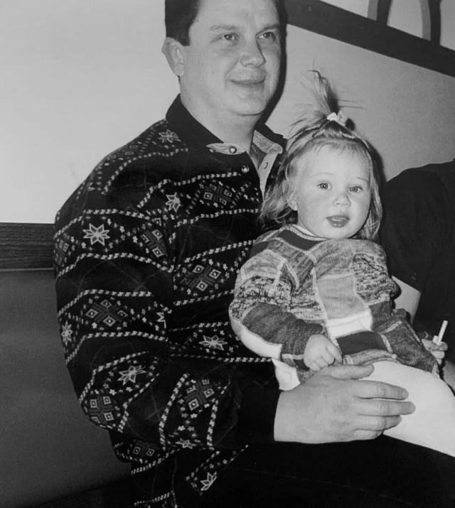 坛对他们充 坛对他们充