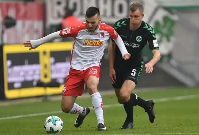 他利用本土 他利用本土